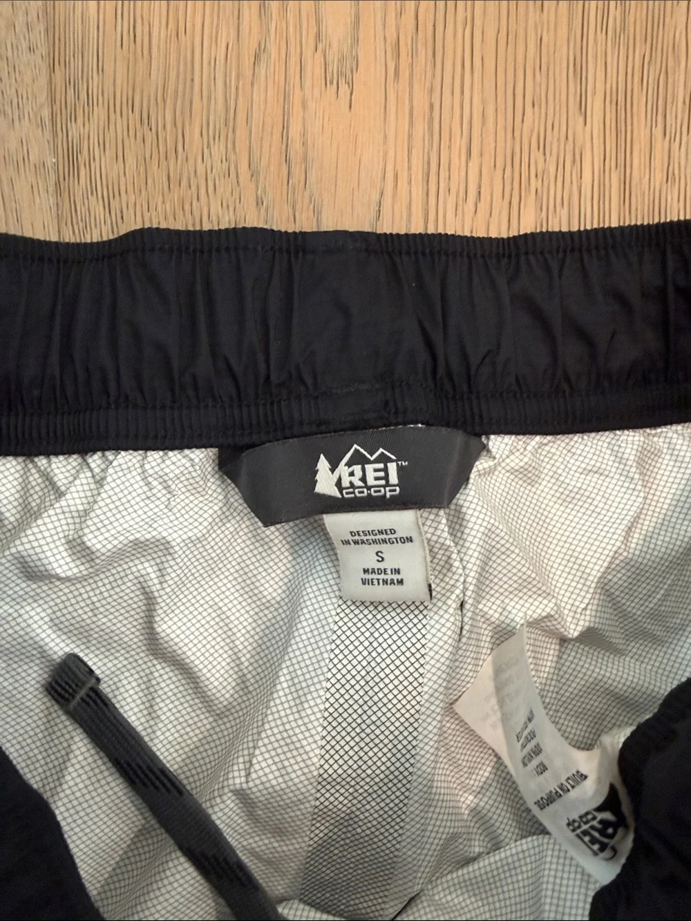 REI Black Men's Lightweight Outdoor Rain Pants